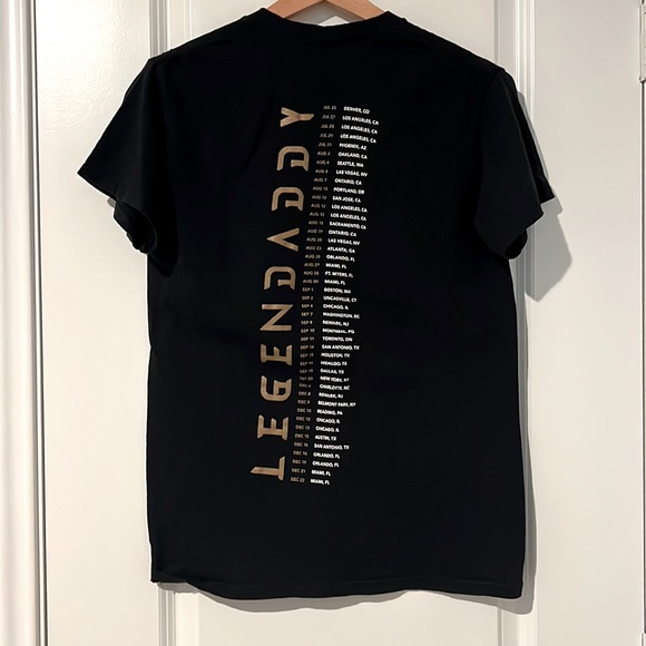 Daddy Yankee 2023 Tour Shirt w/dates on back - Picture 2 of 3